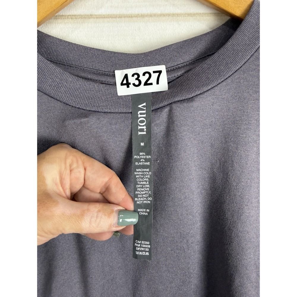 Vuori Sweatshirt Womens Medium Purple Crewneck Lightweight Stretch Pullover Yoga - Picture 3 of 7